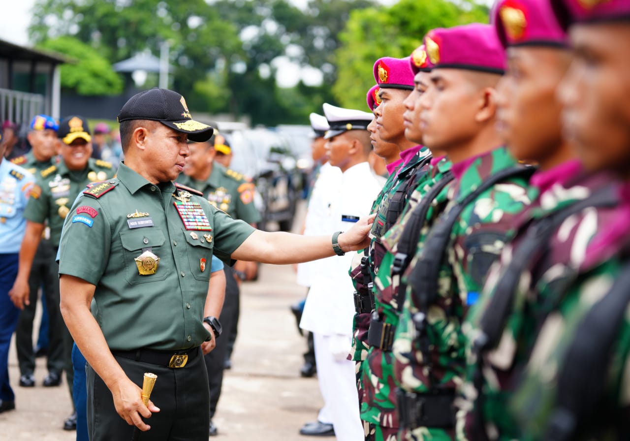 Gebrakan Panglima TNI: Resmikan Gedung Trisula Denjaka