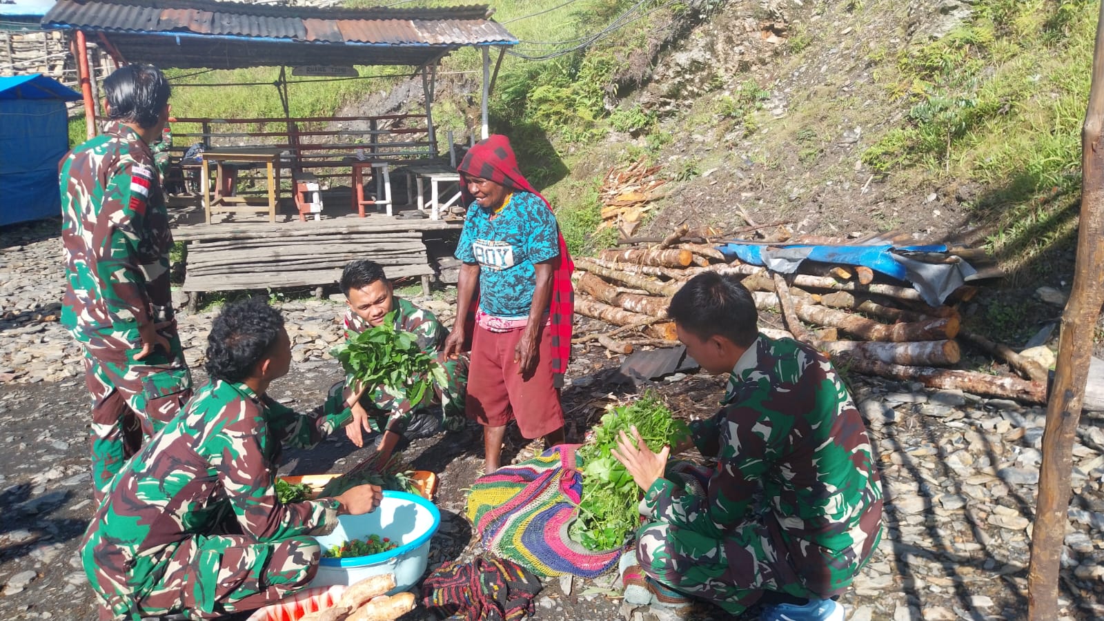 Wujud Nyata TNI dalam Meningkatkan Kesejahteraan Kepada Warga Distrik Yamo