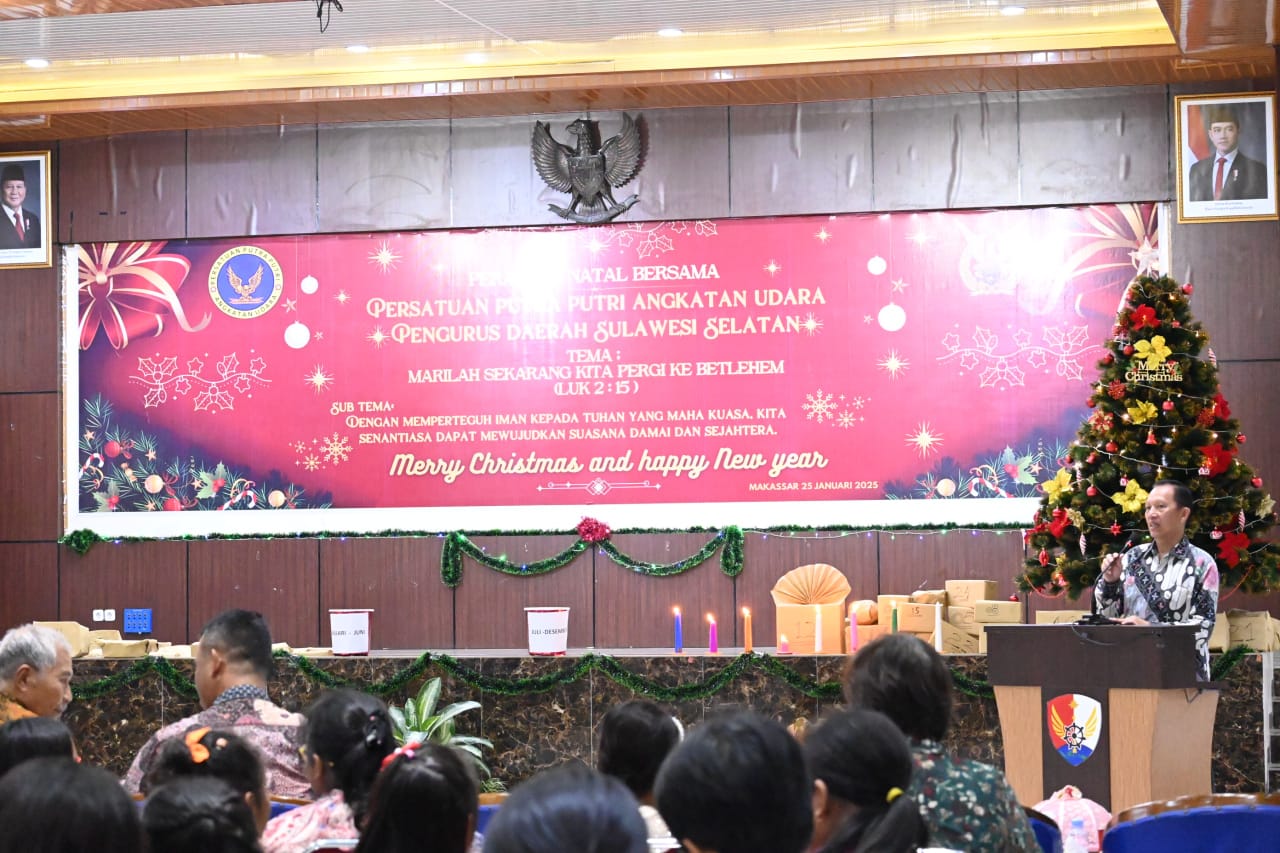 Harmoni Natal: Momen Solidaritas Keluarga Besar PPPAU di Lanud Sultan Hasanuddin