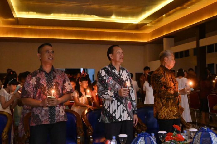 Harmoni Natal: Momen Solidaritas Keluarga Besar PPPAU di Lanud Sultan Hasanuddin