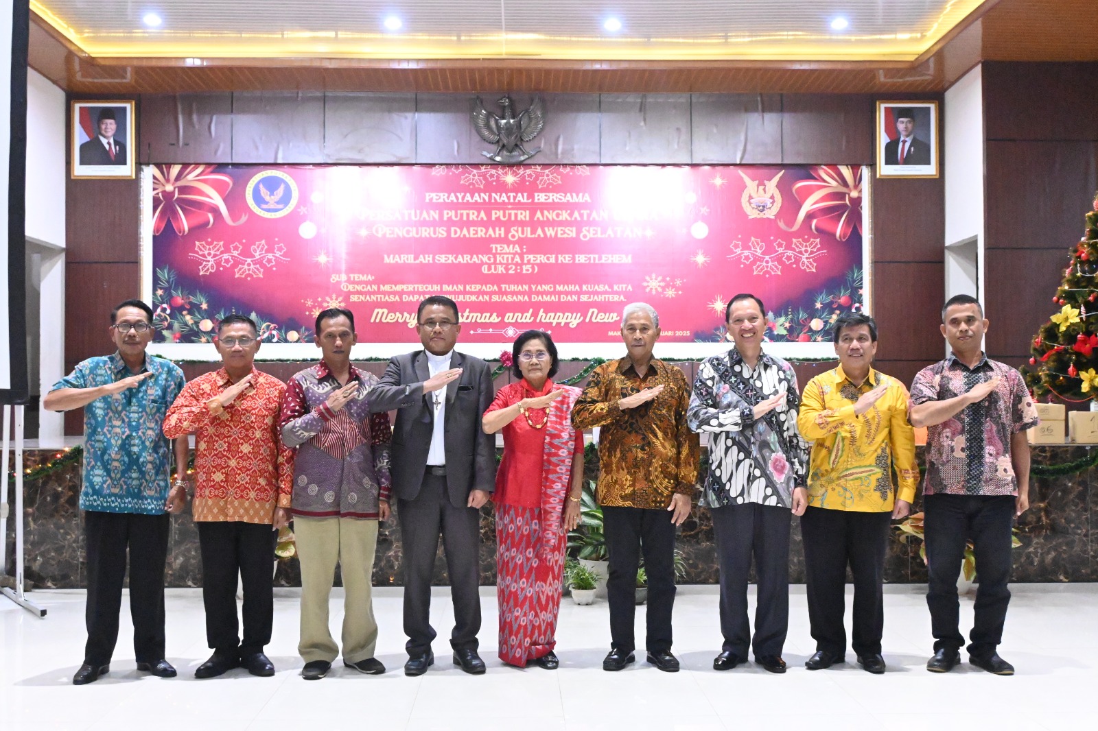 Harmoni Natal: Momen Solidaritas Keluarga Besar PPPAU di Lanud Sultan Hasanuddin