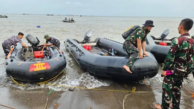 TNI AL Beraksi: Pembongkaran Pagar Laut 13,9 Km Perairan Tangerang Kembali untuk Nelayan 