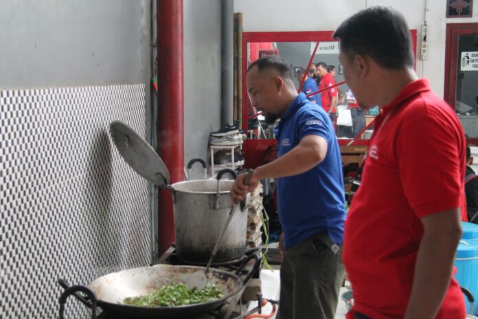 Respon Cepat PMI: Ribuan Makanan dan Logistik untuk Korban Banjir