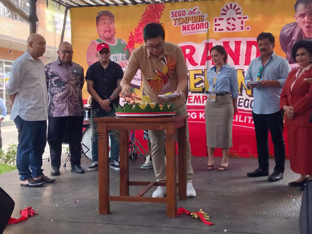 Kolaborasi King Abdi & Vicky Nitinegoro, Hadirkan Kuliner Pedas yang Menggoda