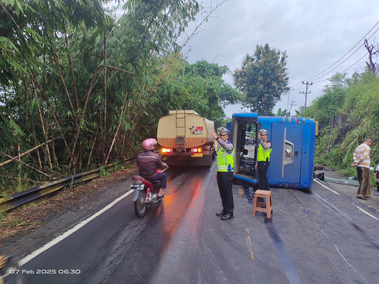 Detik-Detik Kecelakaan Bus Sriwijaya, Penumpang Berhasil Selamat dari Maut