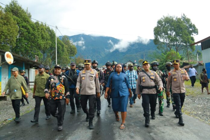 Menjaga Papua Damai, Langkah Konkret Kapolda Papua Tengah