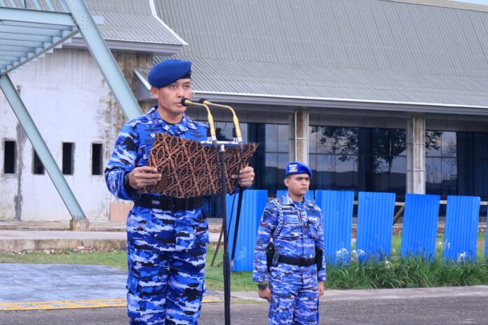 Komitmen Kuat TNI AU, Wujudkan Profesionalisme dan Kebanggaan Rakyat Dalam upacara bendera 17-an