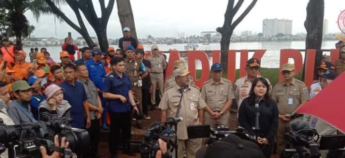 DKI Jakarta Maksimalkan 1000 Personel dan 436 Alat Berat untuk Penanganan Banjir Cepat & Efektif