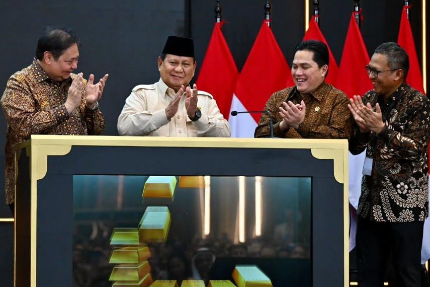Presiden Resmikan Bank Emas, Pegadaian Cetak Rekor Deposito 400 Kg dalam Sehari