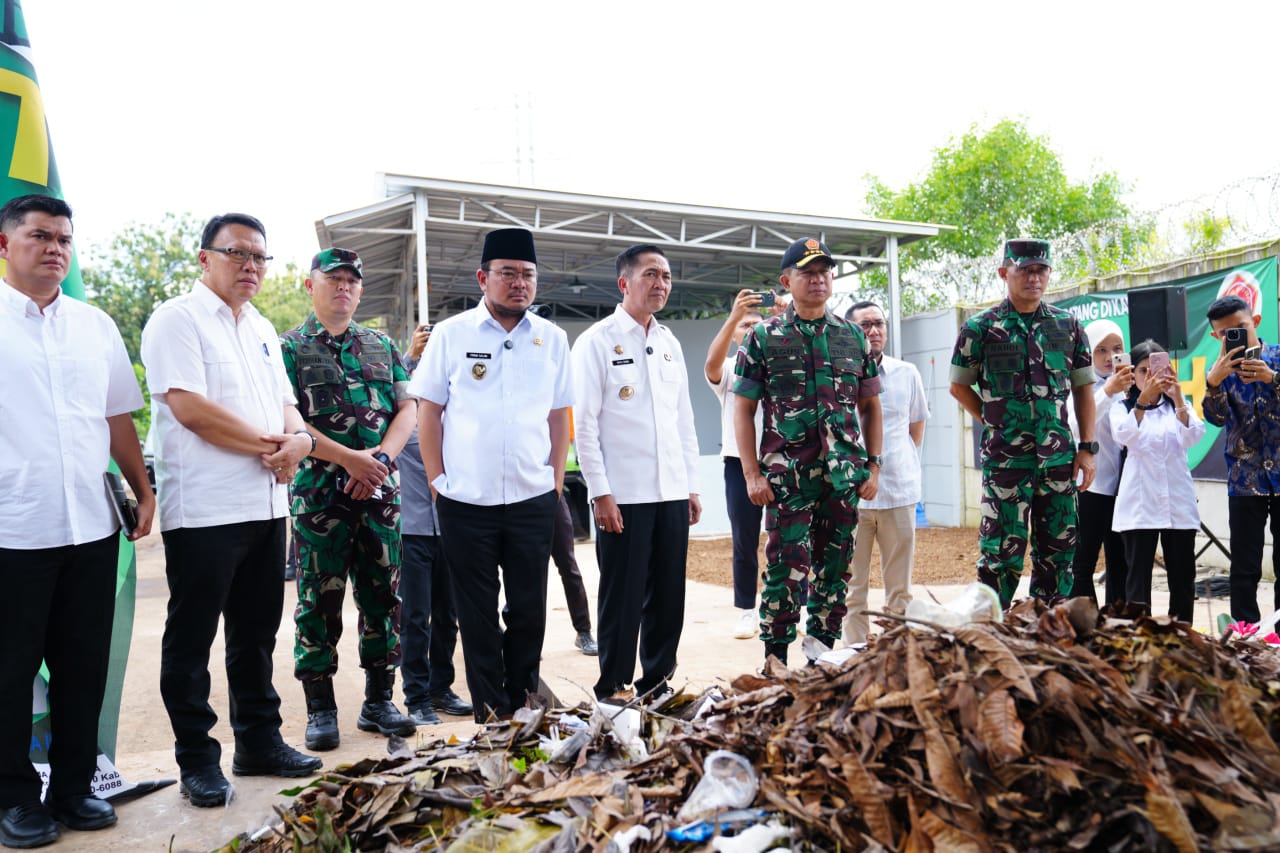 TNI Dukung Pengolahan Sampah Berkelanjutan untuk Lingkungan yang Lebih Bersih