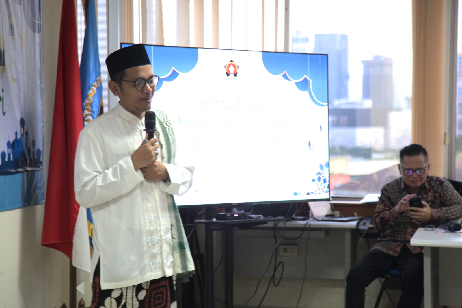 Ustadz Akmal: Wartawan Punya Peran Mulia di Mata Agama