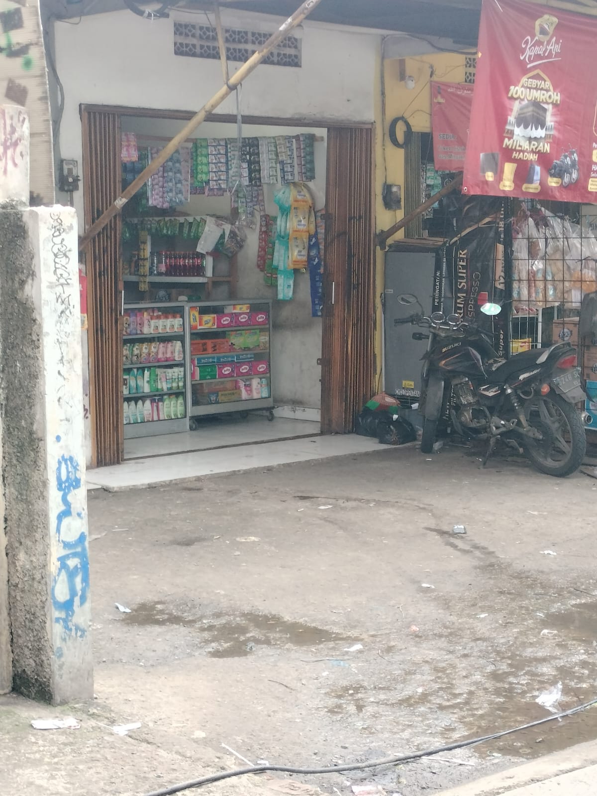 Jaringan Bisnis Haram Tramadol di Ciputat, Siapa yang Bermain?