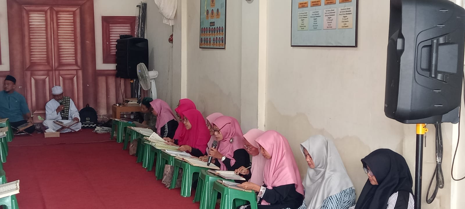 Istiqomah dalam Kebaikan, Warga Bersama Pengurus RW 03 Tugu Selatan Gelar Tadarus Al-Qur’an Rutin