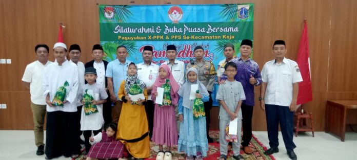 Paguyuban X PPK dan PPS Koja Kokohkan Solidaritas, Buka Puasa dan Santunan Penuh Makna
