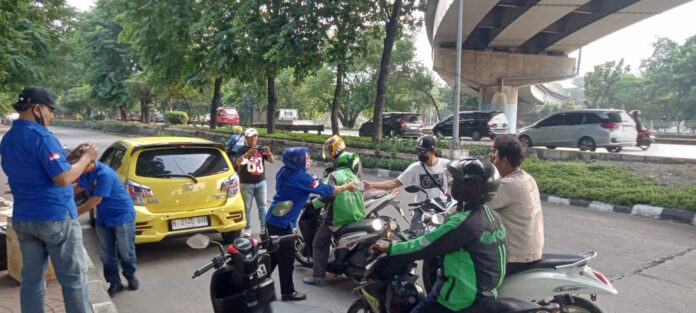 Ramadan Penuh Berkah, PWI Jakarta Utara Wujudkan Kepedulian Sosial Lewat Aksi Berbagi Takjil