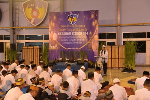 Kebersamaan dan Doa di HUT Skatek 044, Buka Puasa Penuh Makna di Lanud Hasanuddin