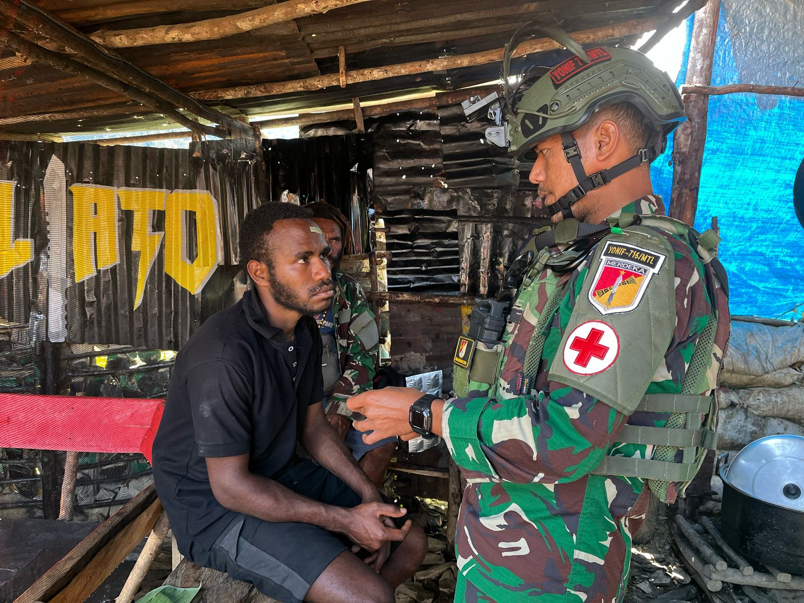 Pelayanan Kesehatan Satgas 715 Jadi Penopang Harapan Masyarakat Kulirik