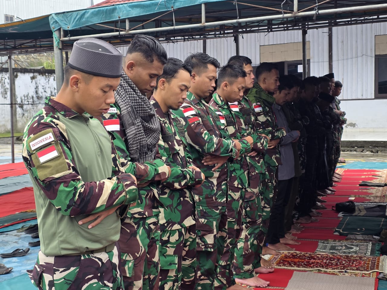 Idul Fitri dalam Penugasan, Satgas Yonif 715 Tunjukkan Loyalitas dan Keteguhan Iman