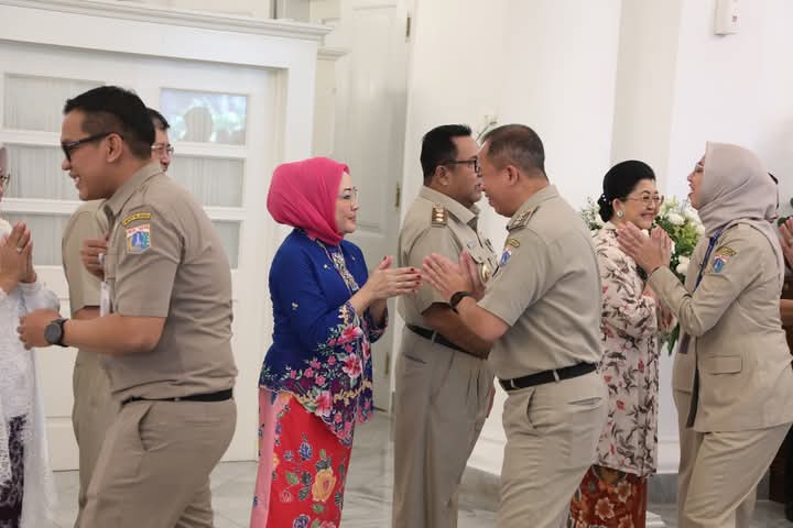 Gubernur dan Wakil Gubernur Jakarta Rayakan Idulfitri 1446 Hijriah Bersama ASN dalam Nuansa Penuh Kebersamaan