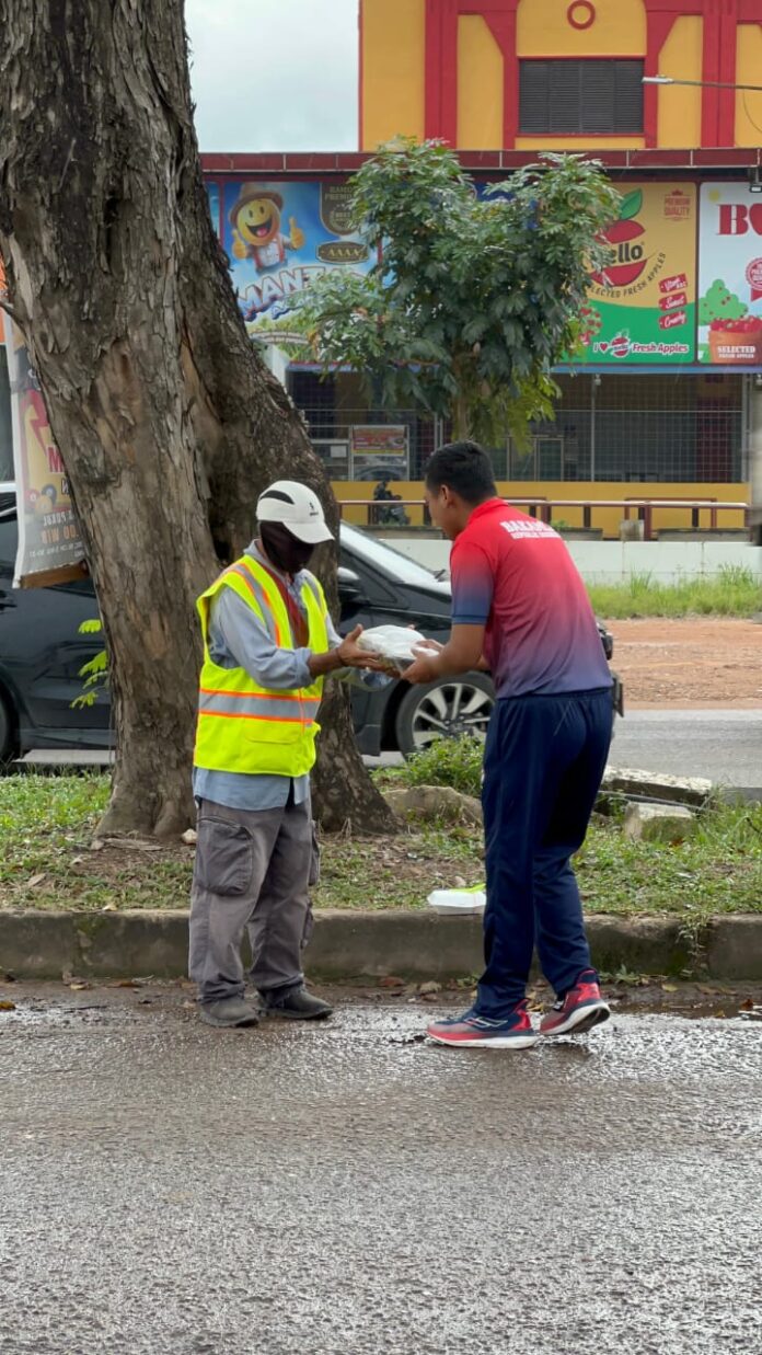 Jum’at Berkah Bakamla Batam, Gerakan Peduli yang Menghangatkan Hati Warga