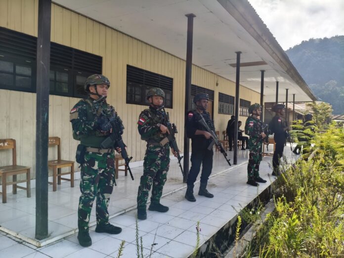 Sinergi Tangguh TNI-Polri Lindungi Siswa Papua dari Teror OPM Saat Ujian Nasional
