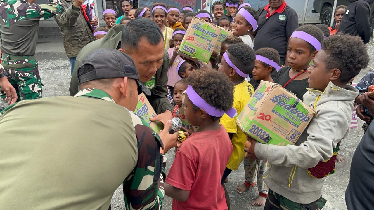 Satgas Yonif 715 Tanamkan Nilai Iman dan Kebersamaan Lewat Kegiatan Paskah