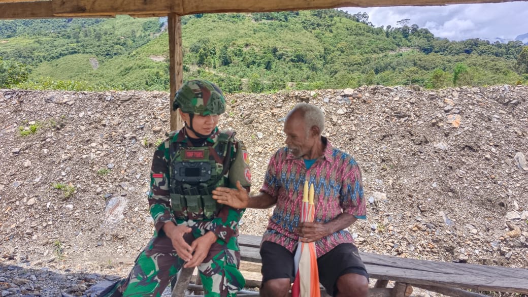 Sentuhan Kemanusiaan: Pos Tinolok Hadir di Tengah Derita Warga Moulo