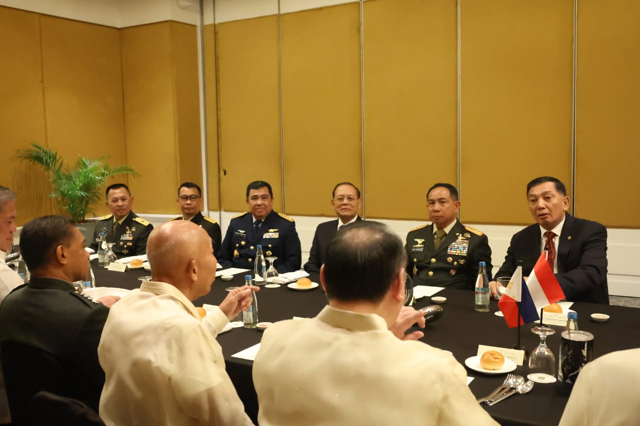 Langkah Visioner: Menhan RI dan Panglima TNI Pacu Integrasi Pertahanan dengan Filipina