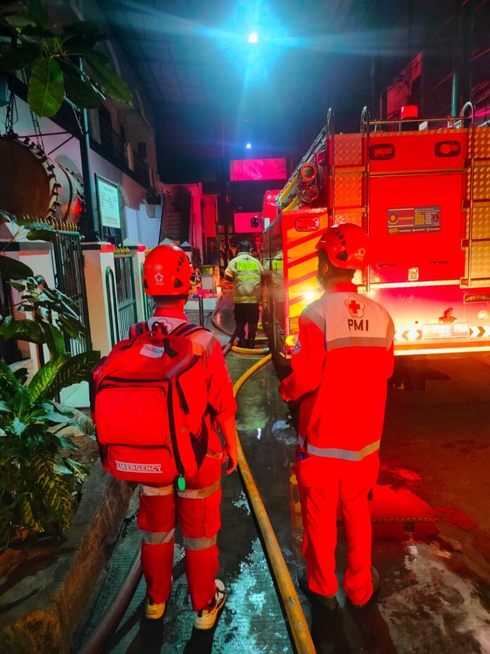 Respons Cepat PMI Ringankan Duka Keluarga Korban Kebakaran Pademangan