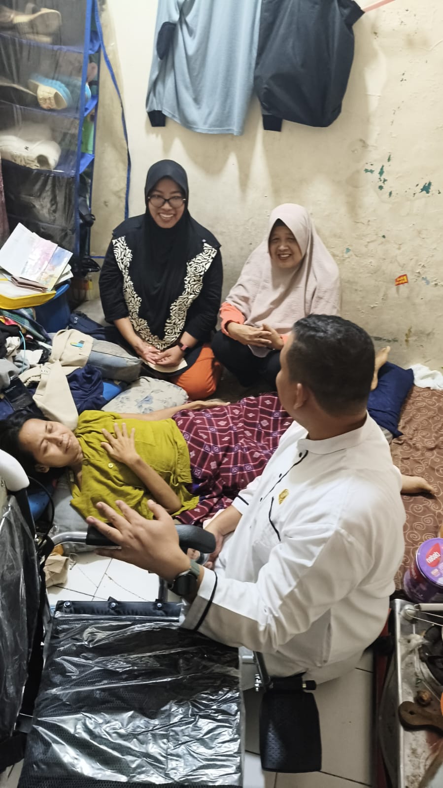 Dekot Jakarta Utara Perlihatkan Kolaborasi Sosial yang Menginspirasi dengan Menyerahkan Bantuan Kursi Roda