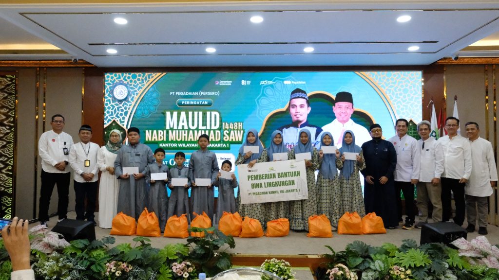 Pegadaian Kanwil VIII Jakarta 1 menggelar pengajian Maulid Nabi Muhammad SAW 1448 H dan memberikan bantuan wakaf serta santunan anak Yatim